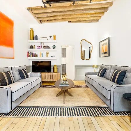 Livinparis - Luxury 2 Bedrooms Le Marais I Apartment *