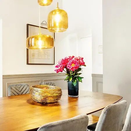 Livinparis - Luxury 2 Bedrooms Le Marais I Apartment *