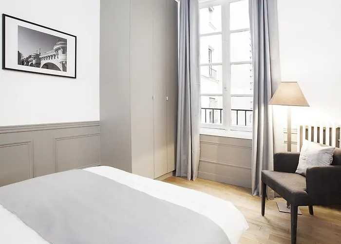Livinparis - Luxury 2 Bedrooms Le Marais I Apartment