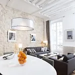 Livinparis - Luxury 2 Bedrooms Le Marais I *