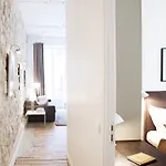Livinparis - Luxury 2 Bedrooms Le Marais I